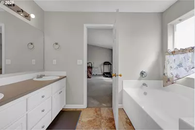 3886 Aerial Way, Eugene, OR 97402 - Photo 38