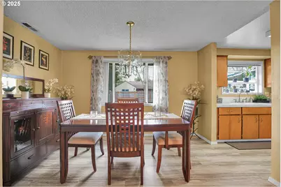 17277 SW Sugar Plum Ct, Beaverton, OR 97007 - Photo 8