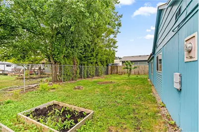 5736 A St, Springfield, OR 97478 - Photo 20