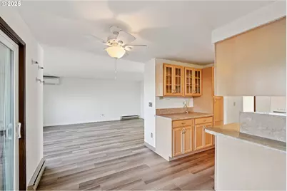 1269 NE Grant St #B, Hillsboro, OR 97124 - Photo 10