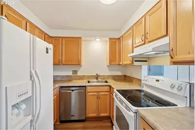 1269 NE Grant St #B, Hillsboro, OR 97124 - Photo 8