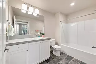 17149 SW Snowdale St, Beaverton, OR 97007 - Photo 18