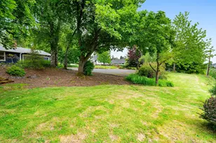 3945 Parker Rd, West Linn, OR 97068 - Photo 2