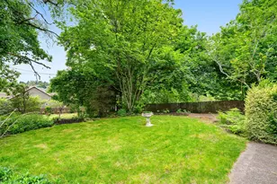 3945 Parker Rd, West Linn, OR 97068 - Photo 40