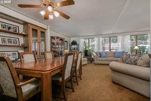 25454 Perkins Rd, Veneta, OR 97487 - Photo 10