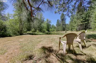 25454 Perkins Rd, Veneta, OR 97487 - Photo 28