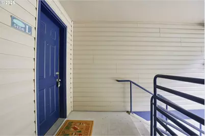 5156 SW Multnomah Blvd #L, Portland, OR 97219 - Photo 1