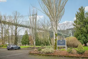 9210 N Windle St, Portland, OR 97203 - Photo 28