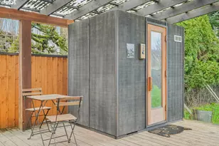 9210 N Windle St, Portland, OR 97203 - Photo 20