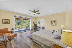 88084 Lake Point Dr, Florence, OR 97439 - Photo 12