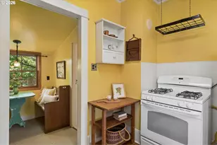 3373 SE 15th Ave, Portland, OR 97202 - Photo 8
