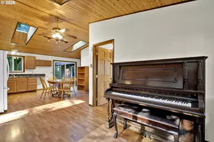 23220 Burgett Creek Rd, Philomath, OR 97370 - Photo 24