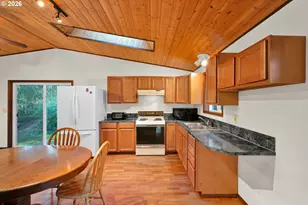 23220 Burgett Creek Rd, Philomath, OR 97370 - Photo 18