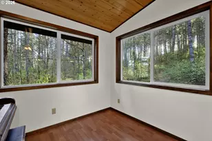 23220 Burgett Creek Rd, Philomath, OR 97370 - Photo 26