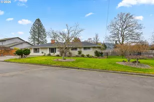 738 E 2nd Ave, Sutherlin, OR 97479 - Photo 42