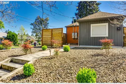 3552 NE Killingsworth St, Portland, OR 97211 - Photo 12