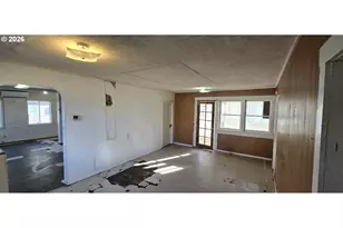 45 W Jefferson St, Huntington, OR 97907 - Photo 4