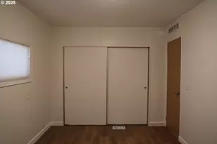 11402 SW Royal Villa Dr 144, Tigard, OR 97224 - Photo 18