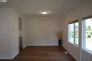 11402 SW Royal Villa Dr 144, Tigard, OR 97224 - Photo 4