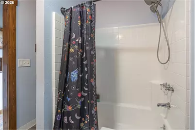 320 S 11th St, Lebanon, OR 97355 - Photo 28