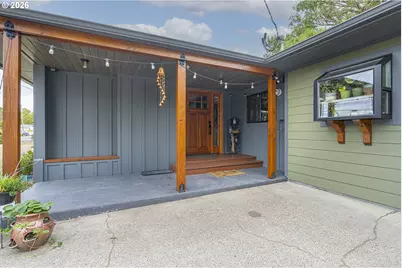 320 S 11th St, Lebanon, OR 97355 - Photo 4