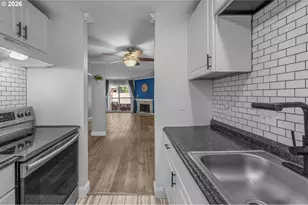 12638 NW Barnes Rd, Portland, OR 97229 - Photo 14