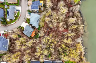 3862 NE 203rd Ave, Fairview, OR 97024 - Photo 2