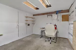 10505 SE 36th Ave, Milwaukie, OR 97222 - Photo 34