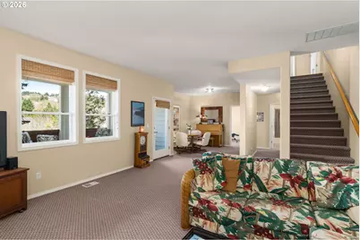 9625 NW Fleischner St, Portland, OR 97229 - Photo 28