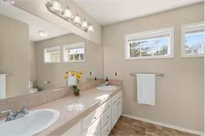 9625 NW Fleischner St, Portland, OR 97229 - Photo 30