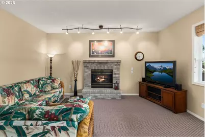 9625 NW Fleischner St, Portland, OR 97229 - Photo 32