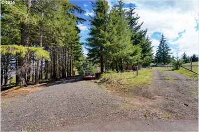 5369 York Hill Dr, Hood River, OR 97031 - Photo 2
