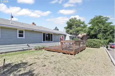 214 E 13th St, The Dalles, OR 97058 - Photo 38