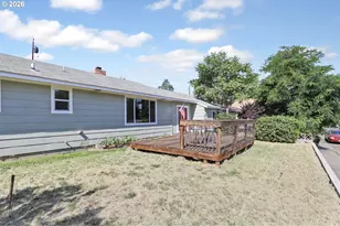 214 E 13th St, The Dalles, OR 97058 - Photo 38