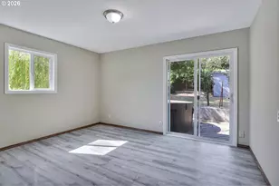 214 E 13th St, The Dalles, OR 97058 - Photo 20