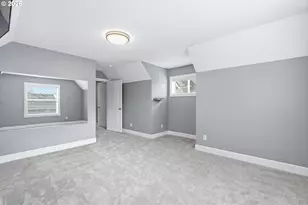 10534 SW 80th Ave, Portland, OR 97223 - Photo 44