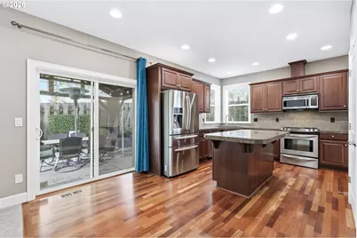 10534 SW 80th Ave, Portland, OR 97223 - Photo 16