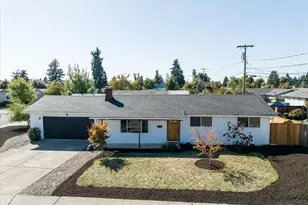2302 Grovedale Dr, Springfield, OR 97477 - Photo 30