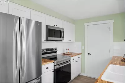 2302 Grovedale Dr, Springfield, OR 97477 - Photo 10