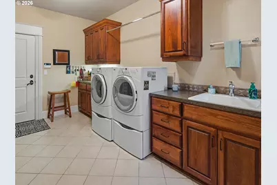 1330 Insel Rd, Woodland, WA 98674 - Photo 16