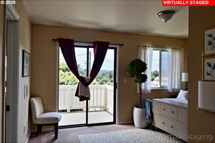30436 Driftwood Dr, Gold Beach, OR 97444 - Photo 4