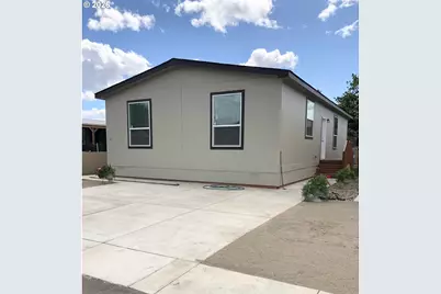 1025 S 6th #82, Harrisburg, OR 97446 - Photo 1
