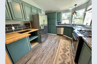 44989 McKenzie Hwy, Leaburg, OR 97489 - Photo 8