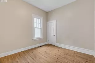 648 SE 20th Ave, Portland, OR 97214 - Photo 22