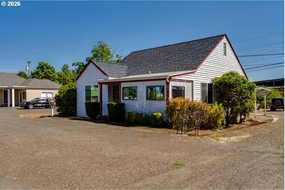 1350 Ivy St, Junction City, OR 97448 - Photo 2