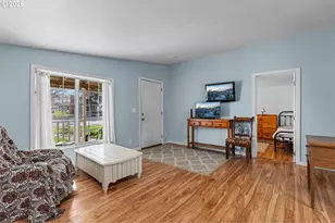 859 NW Ewen St, Prineville, OR 97754 - Photo 6