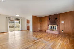 910 SE 214th Ave, Gresham, OR 97030 - Photo 18