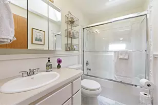 632 Nicholas Dr, Springfield, OR 97477 - Photo 28