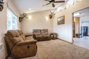 275 28th Ave, Longview, WA 98632 - Photo 8