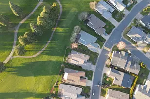 133 Village Dr, Cottage Grove, OR 97424 - Photo 40